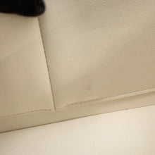 Load image into Gallery viewer, CHANEL Matelasse W flap ChainShoulder WhiteA01113 Caviar Leather Size 23
