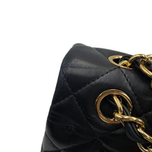 将图像加载到图库查看器中，CHANEL Jumbo Matelasse Double Flap Black Lambskin Size 30
