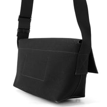 将图像加载到图库查看器中，JIL SANDER Utility Crossbody Medium BlackJ42wg0004 Canvas
