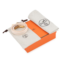 Load image into Gallery viewer, HERMES Evelyne Amazon Short Biscuit / Nata Taurillon Clemence Size TPM

