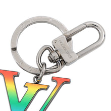 Load image into Gallery viewer, LOUIS VUITTON Porte Cles・LVRighe Rainbow MulticolorMP2464 Metal
