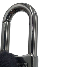 Load image into Gallery viewer, LOUIS VUITTON Porte Cles・LVRighe Rainbow MulticolorMP2464 Metal

