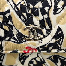将图像加载到图库查看器中，CHANEL Year-End Gift: Chain Shoulder Bag Beige/Multicolor Canvas
