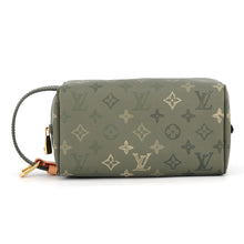 Load image into Gallery viewer, LOUIS VUITTON Dop kit Khaki GreenM26963 Monogram・Surplus
