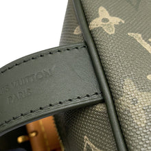 Load image into Gallery viewer, LOUIS VUITTON Dop kit Khaki GreenM26963 Monogram・Surplus

