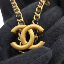 将图像加载到图库查看器中，CHANEL CHANEL25 ChainShoulder Bag BlackAS5293 Caviar Leather Size Small
