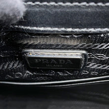 将图像加载到图库查看器中，PRADA Saffiano Leather Shoulder Bag Navy/Orange2VD019 Leather
