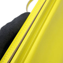 Load image into Gallery viewer, HERMES ClicH Lime Evercolor Size 21
