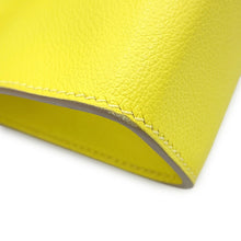 Load image into Gallery viewer, HERMES ClicH Lime Evercolor Size 21
