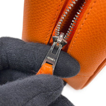 Load image into Gallery viewer, HERMES Plume Elan Orange Epsom Size 28
