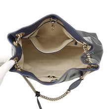将图像加载到图库查看器中，GUCCI Soho Interlocking G Chain Shoulder Bag Navy308982 Patent Leather
