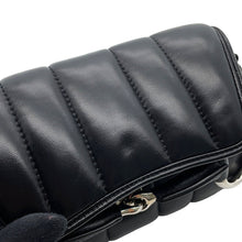 Load image into Gallery viewer, GUCCI Horsebit Shoulder Bag Black764339 Leather Size Small
