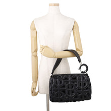 将图像加载到图库查看器中，BURBERRY Long Bag Black8053369 Lambskin Mesh
