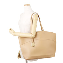 将图像加载到图库查看器中，Ferragamo Charming Tote Light Camel216999 770646 Calf Leather Size XL
