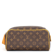 Load image into Gallery viewer, LOUIS VUITTON dopp kit JauneM46764 Monogram
