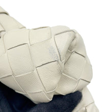 将图像加载到图库查看器中，Bottega Veneta Jodie INTRECCIATO White651876 Leather Size Mini
