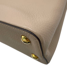 将图像加载到图库查看器中，LOUIS VUITTON Capucines GaletM42263 Taurillon Leather Size PM
