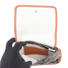 Load image into Gallery viewer, GOYARD plume pouch wallet Black/TanPLUMETPMLTY01CL03P PVC Leather
