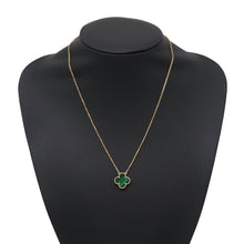Load image into Gallery viewer, Van Cleef &amp; Arpels Vintage Alhambra PendantVCARO9VA00 18K Yellow Gold
