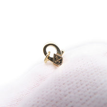 Load image into Gallery viewer, Van Cleef &amp; Arpels Vintage Alhambra PendantVCARO9VA00 18K Yellow Gold
