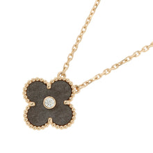 Load image into Gallery viewer, Van Cleef &amp; Arpels Vintage Alhambra 1PD Necklace 2023 Holiday CollectionVCARP9T000 18K Pink Gold
