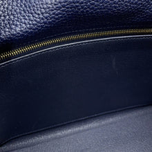 将图像加载到图库查看器中，HERMES Kelly Retourne Blue Nuit Taurillon Clemence Size 28
