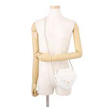 Load image into Gallery viewer, CHANEL Matelasse Heart Shape Chain Shoulder WhiteAS3191 Lambskin
