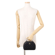 Load image into Gallery viewer, CHANEL Matelasse ChainClutch Back BlackAP4438 Caviar Leather
