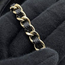 Load image into Gallery viewer, CHANEL Matelasse ChainClutch Back BlackAP4438 Caviar Leather

