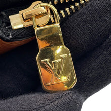 Load image into Gallery viewer, LOUIS VUITTON Pochette・Trio Noir/Brown/CreamM69516 Monogram Empreinte Leather LV Crafty
