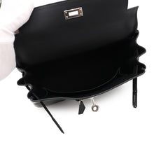 Load image into Gallery viewer, HERMES Kelly Colormatic Black Swift Leather Size 25
