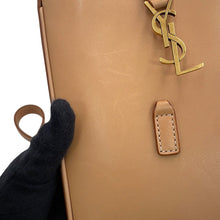Load image into Gallery viewer, SAINT LAURENT PARIS LE 5 A 7 Vertical Beige735214BWR6W2725 Calf Leather Size Mini
