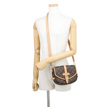 Load image into Gallery viewer, LOUIS VUITTON Saumur BB BeigeM46740 Monogram Size BB
