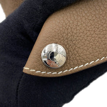 将图像加载到图库查看器中，HERMES Videpoches Etoupe Togo Leather
