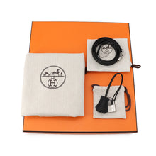 将图像加载到图库查看器中，HERMES Kelly Retourne Black Togo Leather Size 28
