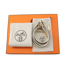 Load image into Gallery viewer, HERMES Evelyne3 Craie Taurillon Clemence Size 23
