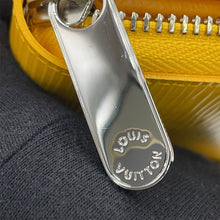 将图像加载到图库查看器中，LOUIS VUITTON Zippy Wallet CitronM60309 Epi Leather
