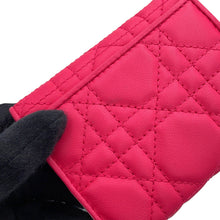 将图像加载到图库查看器中，Dior Lotus Wallet Warm FuchsiaS01814NEE_M15F Lambskin
