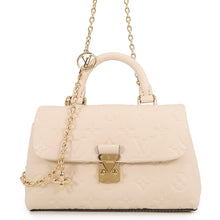 将图像加载到图库查看器中，LOUIS VUITTON Nano-Madeleine claimM12145 Monogram Empreinte Leather Size Nano
