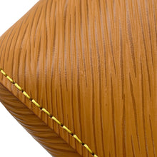 将图像加载到图库查看器中，LOUIS VUITTON Marel GoldMielM80794 Epi Leather
