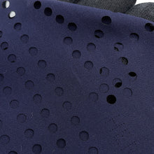 将图像加载到图库查看器中，HERMES Scarf, perforated triangle, Perfo-Ex-Libris Bleu de Chine Silk100%
