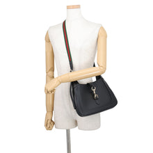 Load image into Gallery viewer, GUCCI Jackie Black782849 Leather Size Small
