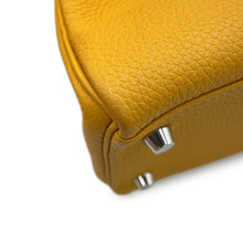 Load image into Gallery viewer, HERMES Kelly Retourne Jaune Ambre Togo Leather Size 28
