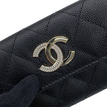 将图像加载到图库查看器中，CHANEL Matelasse Card Case CC Logo BlackAP4178-B17697-94305 Caviar Leather/Rhinestone
