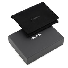 将图像加载到图库查看器中，CHANEL Matelasse Card Case CC Logo BlackAP4178-B17697-94305 Caviar Leather/Rhinestone
