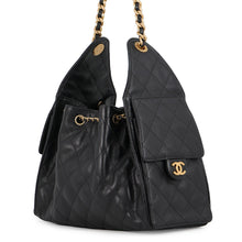 Load image into Gallery viewer, CHANEL CHANEL25 CHANEL25 ChainShoulder Bag BlackAS5293 Caviar Leather Size Small
