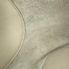 Load image into Gallery viewer, HERMES in-the-loop Tote Bag Beton Taurillon Clemence Swift Leather Size 23
