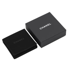 Load image into Gallery viewer, CHANEL CC Logo Brooch Gold Gold Plated Faux Pearl
