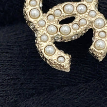 将图像加载到图库查看器中，CHANEL CC Logo Earrings GoldA64766-B06258-ND321 Metal Faux Pearl Rhinestone

