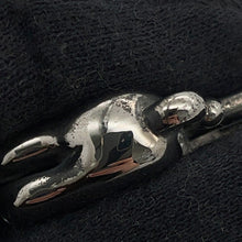 将图像加载到图库查看器中，HERMES Cadena Lion Silver Metal
